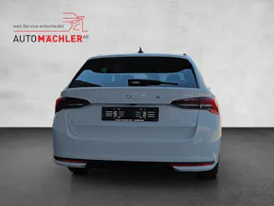 Škoda Octavia Combi 2.0 TSI Selection Tour 4x4 DSG*Matrix*Canton*Head Up*360° Kamera*