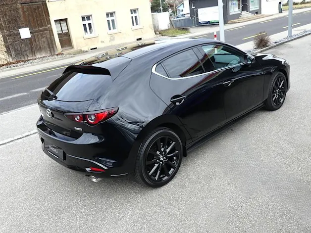 Mazda 3 Hatchback 2.0 186 Nagisa