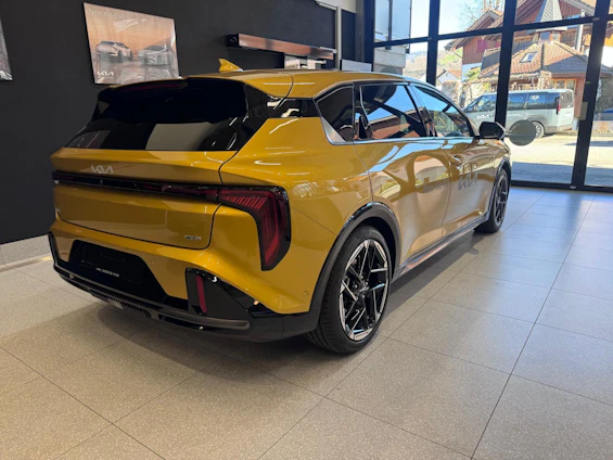 image du véhicule 6 image du véhicule 6