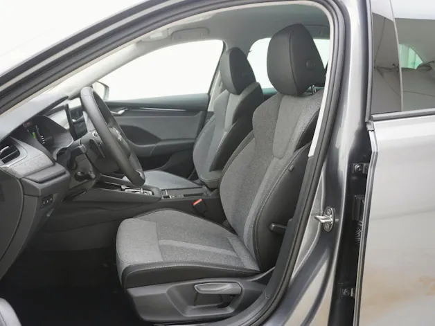 Škoda Octavia 2.0 TDI Selection-Loft DSG