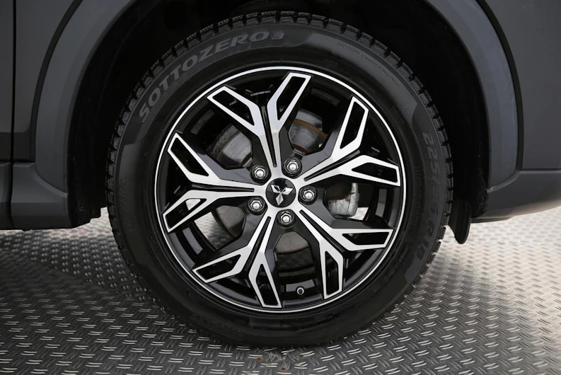 Fahrzeugbild MITSUBISHI ECLIPSE CROSS