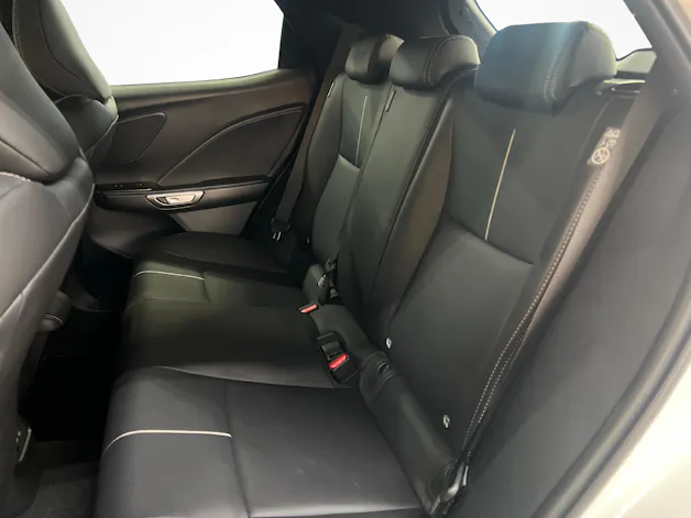 Lexus LBX 1.5 Hybrid Relax AWD