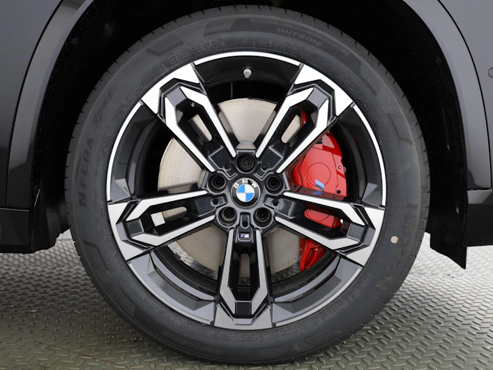 Fahrzeugbild BMW iX1