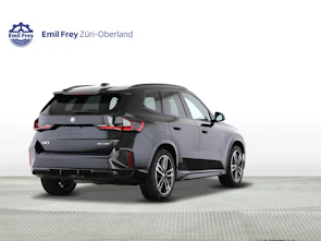 Fahrzeugbild BMW iX1 30 xDrive