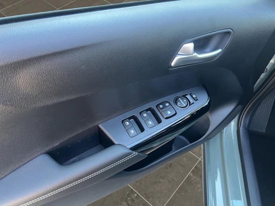 Fahrzeugbild 16 Fahrzeugbild 16