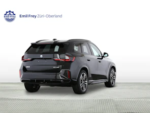 Fahrzeugbild BMW iX1 30 xDrive