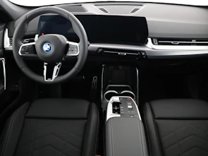 Fahrzeugbild BMW iX1 30 xDrive
