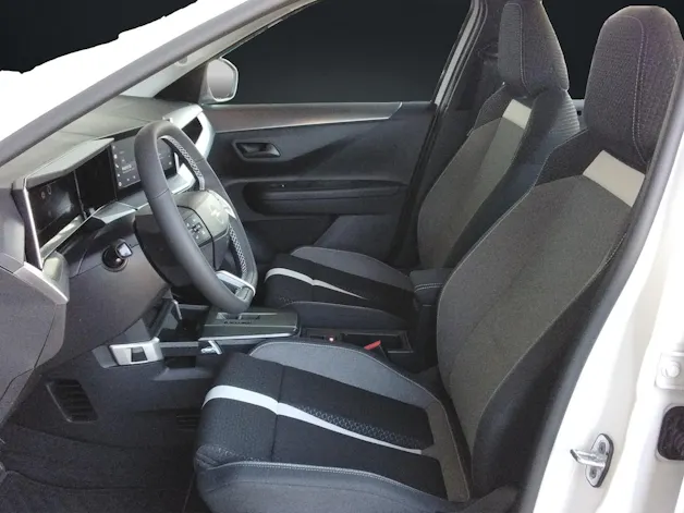 Opel Frontera 1.2 T HEV Edition