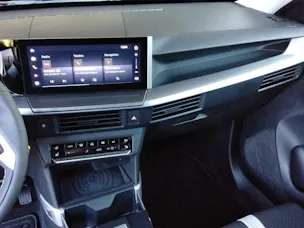 Opel Frontera 1.2 T HEV Edition