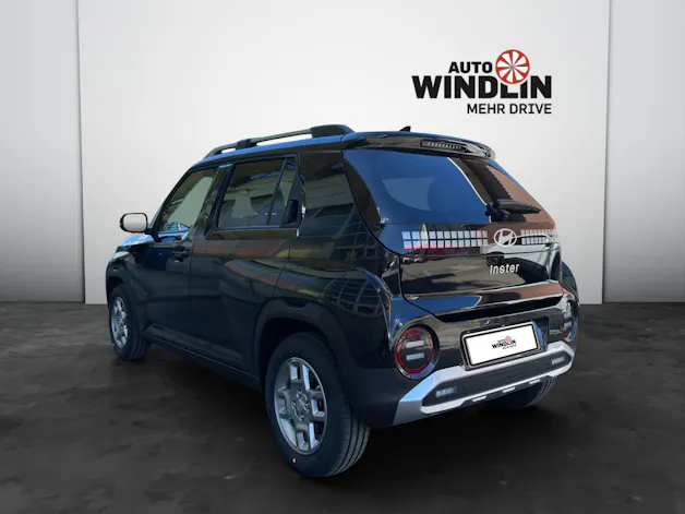 Hyundai Inster Electric Amplia 49kWh Heatpump