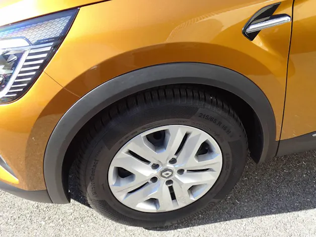 Renault Captur 1.3 TCe 140 Intens EDC