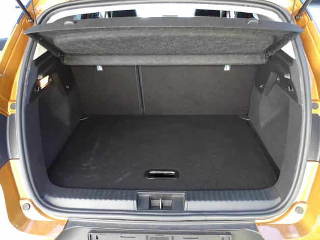 Renault Captur 1.3 TCe 140 Intens EDC