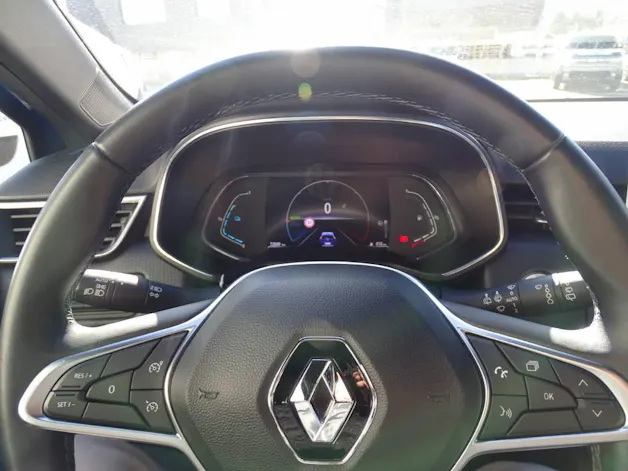 Renault Clio 1.6 E-Tech Intens