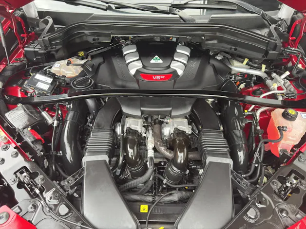 Alfa Romeo Stelvio 2.9 V6 Biturbo Q4 Quadrifoglio