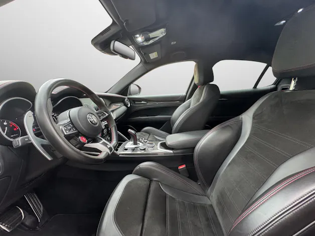 Alfa Romeo Stelvio 2.9 V6 Biturbo Q4 Quadrifoglio