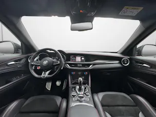 Alfa Romeo Stelvio 2.9 V6 Biturbo Q4 Quadrifoglio