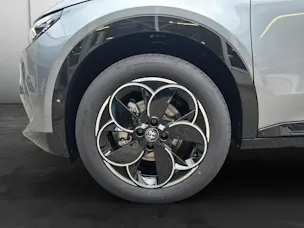 Alfa Romeo Junior 1.2 Ibrida Q4
