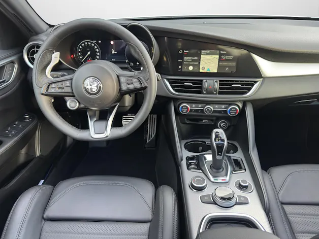 Alfa Romeo Giulia 2.0 Q4 Veloce Sky