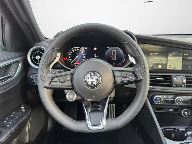 Alfa Romeo Giulia 2.0 Q4 Veloce Sky