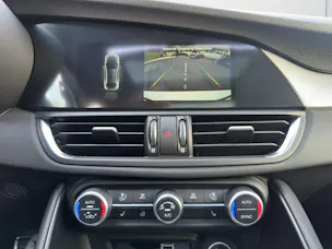 Alfa Romeo Giulia 2.0 Q4 Veloce Sky