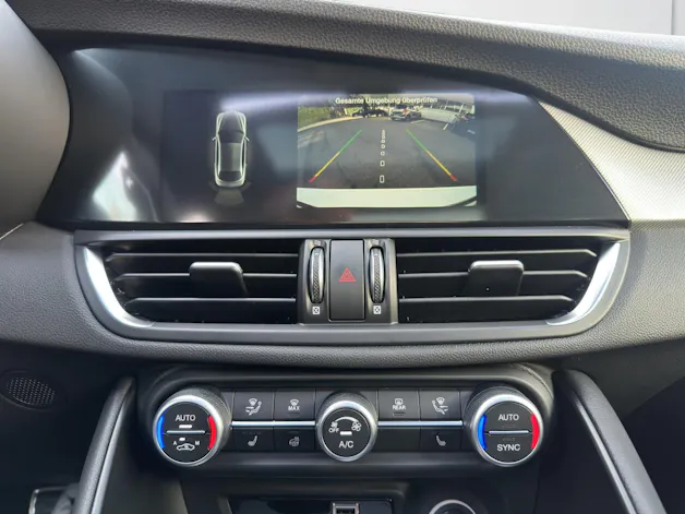 Alfa Romeo Giulia 2.0 Q4 Veloce Sky