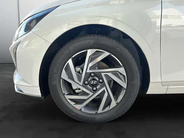 Hyundai i20 1.0 T-GDi Amplia