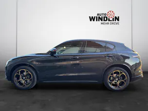 Alfa Romeo Stelvio 2.0 Q4 280 Intensa Sky