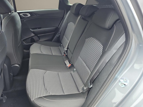 Fahrzeugbild 15 Fahrzeugbild 15