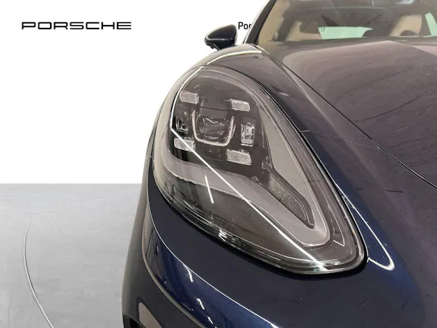 Porsche Panamera 4 E-Hybrid