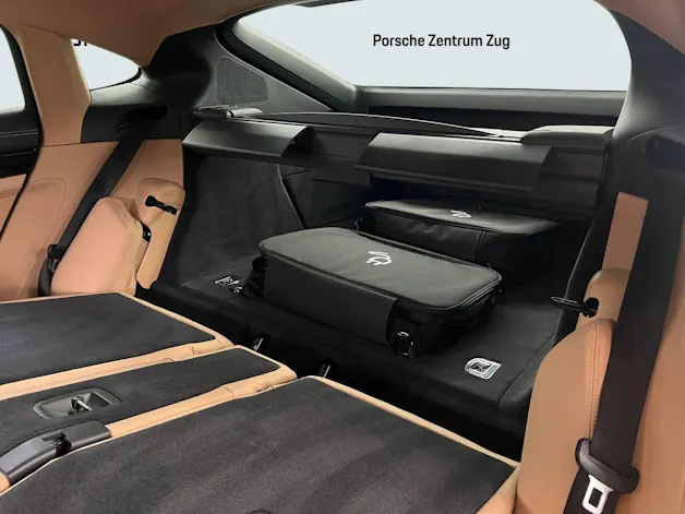 Porsche Panamera 4 E-Hybrid