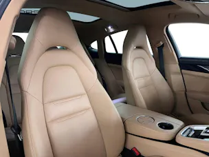 Porsche Panamera 4 E-Hybrid