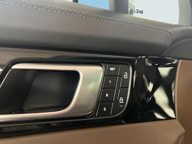 Porsche Panamera 4 E-Hybrid Sport Turismo