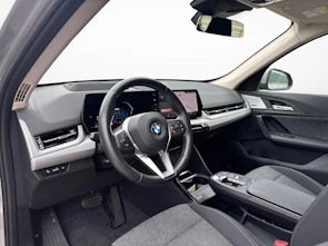 Fahrzeugbild BMW X1 20d xDrive paddles