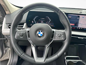 https://vehicle.imgix.net/4204481/95539dc3-ee2c-4014-ac56-81e4f13fdb77.jpg