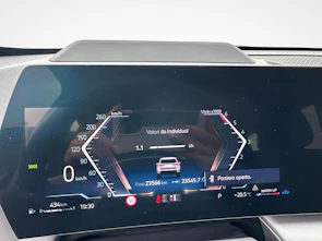 Fahrzeugbild BMW X1 20d xDrive paddles