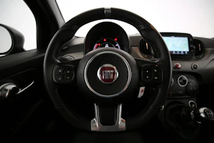 image du véhicule FIAT 500 1.0 Hybrid Sport