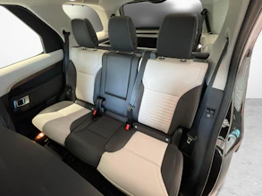 https://vehicle.imgix.net/4204518/f9fe40b4-f642-4110-9db6-72965086687d.jpg