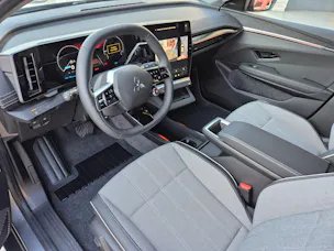 Mitsubishi Eclipse Cross Intense+