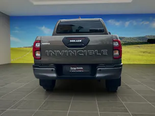 Toyota Hilux Double Cab.-Pick-up 2.8 D-4D MHEV 204 Invincible