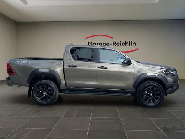 Toyota Hilux Double Cab.-Pick-up 2.8 D-4D MHEV 204 Invincible