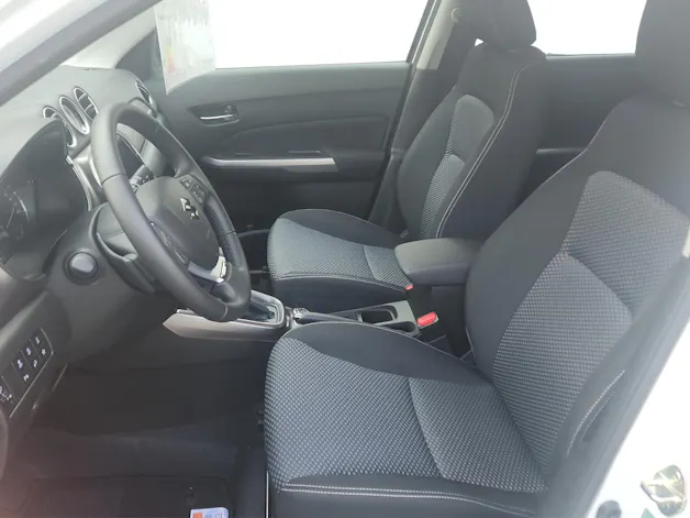 Suzuki Vitara 1.4 T Sakura Hybrid 4x4