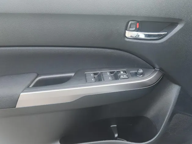 Suzuki Vitara 1.4 T Sakura Hybrid 4x4