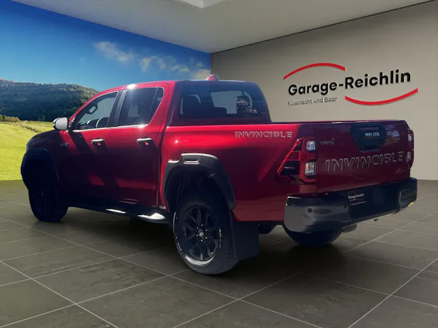 Toyota Hilux Double Cab.-Pick-up 2.8 D-4D MHEV 204 Invincible