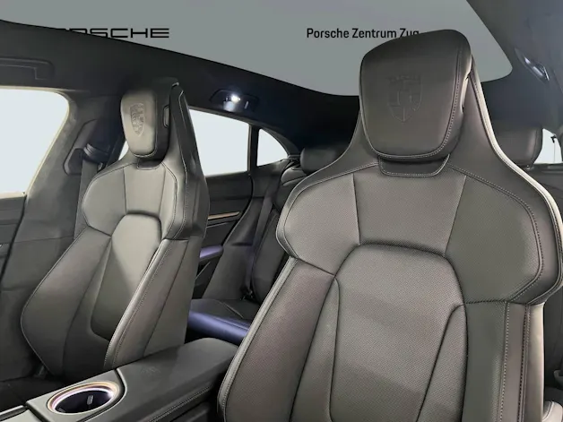 Porsche Taycan GTS Sport Turismo