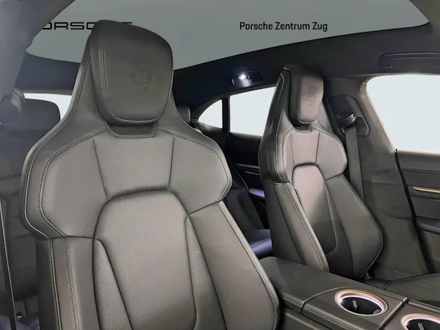Porsche Taycan GTS Sport Turismo