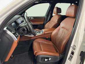 https://vehicle.imgix.net/4204630/74e542d8-ffbe-4b3a-b418-3e0f35313d19.jpg
