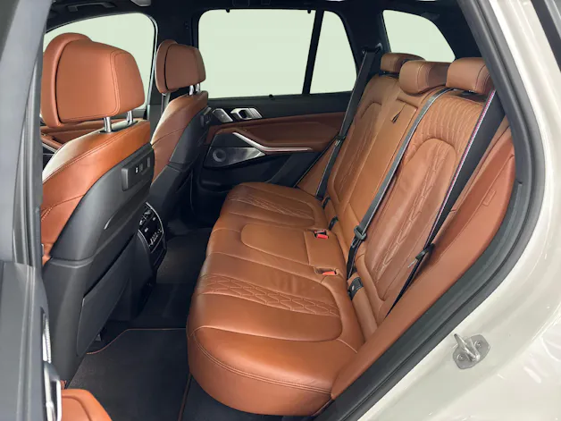 BMW X5 M50i xDrive