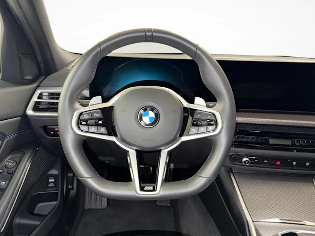 BMW 330d xDrive SAG