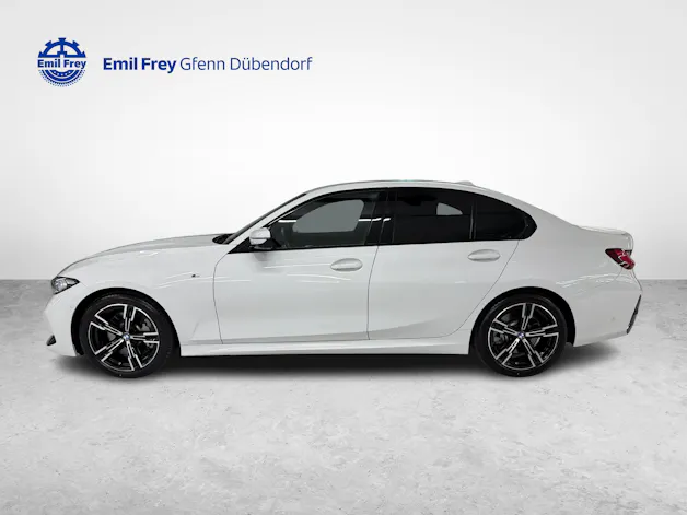 BMW 330d xDrive SAG