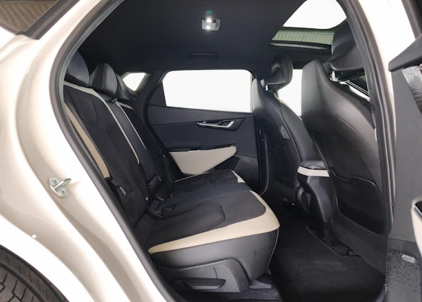 immagine del veicolo 10 immagine del veicolo 10